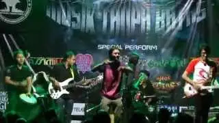 Coffee Reggae Stone - Topeng Monyet (Cover by Assimilli)