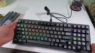 Unboxing the ACR 98 Keyboard Bundle from Akko