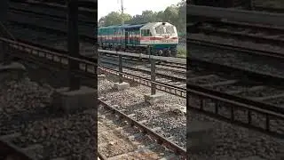 Abu road station Double Container Goods train Arrives 👍👌