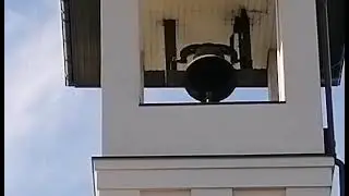 Radomyśl Wielki - Dzwon kaplicy cmentarnej - Dzwonienie na Godzinę Miłosierdzia.