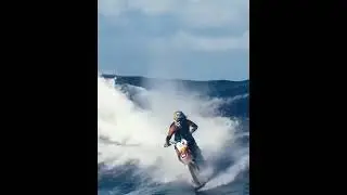 #stunt #bike #riding #ocean #trending #travel #amazing #adventure #shorts #whatsappstatus