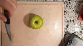 How to cut an apple with the least possible waste