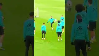 When Ronaldo doing Magic at Training 👑🥶