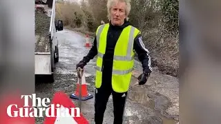 Rod Stewart fills potholes outside his Essex estate: &lsquo;My Ferrari can&rsquo;t go through&rsquo;