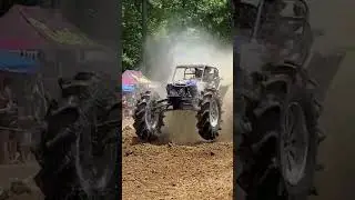 Grumpy didn't need those parts anyways #battleofthebuilds #sendit #offroad #mudrace #mudding