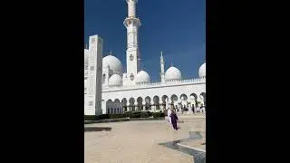 Sheikh Zayed Grand Mosque &ndash; A Masterpiece of Islamic Architecture 🕌✨