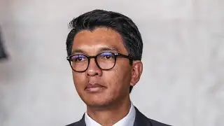 Madagascar : Le pr&eacute;sident Rajoelina exfiltr&eacute;