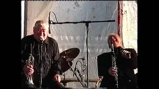 Indiana   Bill Barnacle with the Andy Maclean Strait Eight Jazz and Blues Band