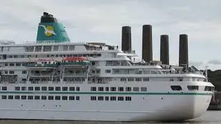 Cruise Ship by Mitsubishi Japan 🇯🇵