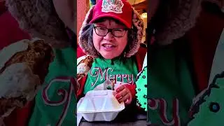Ginger Molasses Cookie at Ghost Town Bakery: 2025 Knott's Merry Farm #shorts