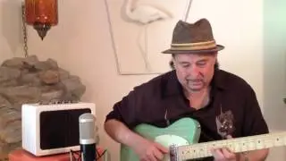 Mat Gurman demos ZT Lunch Box Acoustic Amp w/Electric Guitar