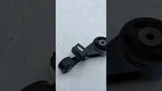 12363-36040 1236336040 ОРИГИНАЛ Подушка двигателя
