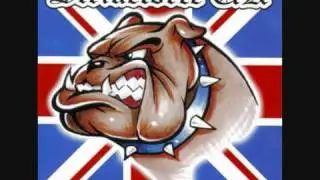 Strikeforce - Skinheads