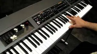 Roland V-Combo VR-700 (Winter NAMM 2010)
