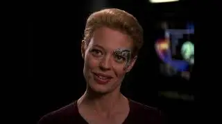 Star Trek Voyager HD: Seven Talks to Neelix (Deliberately Broken WIP)
