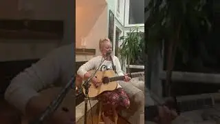 Hallelujah, Raschelle Goff