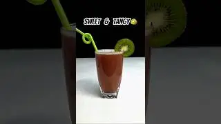 Kiwi Kiss 🥝 #healthydrink #fruit #HomemadeDrink #asmrdrinking #asmr  #kiwi #kiss #healty #dietdrink