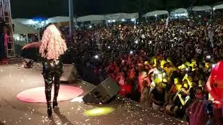 Eduarda Alves - Em Nosso Quarto | Ao Vivo na Festa da Pitomba 2019