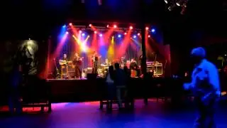 Frontera Sur performing at 