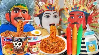 ONDEL ONDEL BETAWI MAKAN SEMUA MIE GORENG DAN ES KRIM, ONDEL ONDEL NANGIS KEPEDESAN DAN KEDINGINAN