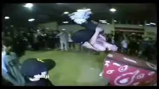 Sanjin Hadžiomerspahić - Topsoul Backflip off at Winterclash (2008)