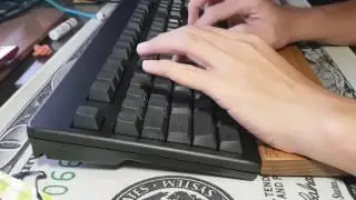 Topre REALFORCE 104UB variable keyweight