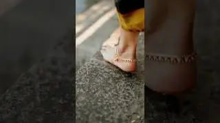 Beautiful anklet feet shorts
