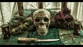Voodoo Queen of New Orleans - ROBERT SEPEHR