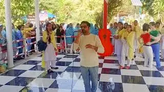 Huwe bechin sweet sing a song in rana safari park 🎶