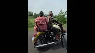 60 years old lovers crazy byke riding || #bykerideshorts, #oldagelovers,#ytshorts,#toptelugumedia,