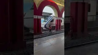 Vande Bharat express Aligarh station #indianrailways #railway #train #travel
