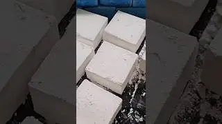 #fullblockcrush #asmr #oddlysatisfying #crumbleart #asmrtriggers #asmrchalkgermany #shorts #ytshorts