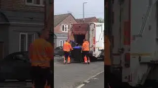 Mercedes Benz Econic GessinkNorba bin lorry collecting recycling bins Terberg omnIDEL lifters OEF