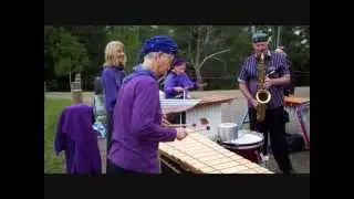 Montville Grove presents the Witta Markets