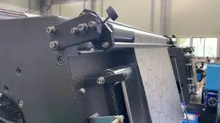 Packtrade - Troqueladora de Tampas  de Alum&iacute;nio / Troqueladora de Tapas / Lid Punching Machine