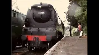 34007 Wadebridge - Arriving Alresford in the rain