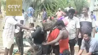 Death toll reaches 270 in India's heaviest rains in 100 years