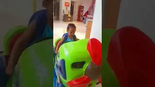 Christmas gift 🎁 #gift #eating #foodbaby #funny #short #car #carros #mall #babytoys #toys #toddlers