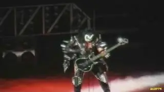 Kiss - God of Thunder (Live in Las Vegas 2003) HD