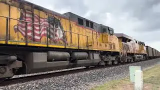 Union Pacific 7695 Leads a Eastbound Loaded Rock train Sugar Land, Tx 