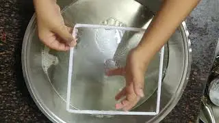 make a perfect Circle from thread straw and soap+water