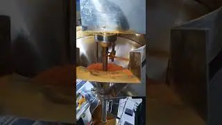 हल्दी पाउडर पैकिंग || manufacturing plant shri vyanjan food #viral #food #chefselection #garammasala