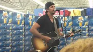 Indiana 105 & Miller Lite Present: Luke Bryan - Kiss Tomorrow Goodbye (Live @ Valparaiso Walmart)
