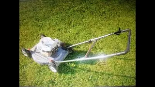 1973 Sears & Roebuck Co. (Craftsman) 20 Inch Vintage/Antique Push Mower. 3.5 Briggs Vertical Pull