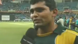 Funny Interview - Kamran Akmal