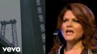 Rosanne Cash - I'm Movin' On