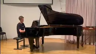 Andraž Bab&scaron;ek: Darilo -- A Gift 🎁