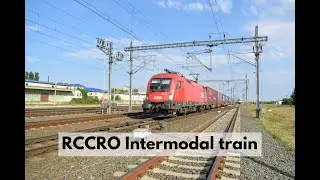 Rail Cargo Carrier Romania intermodal train with Siemens Taurus 1116  068