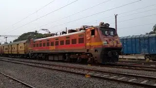 AJJ 22660 WAP4 | 16792 Palakkad - Tirunelveli  Palaruvi Express | Ollur