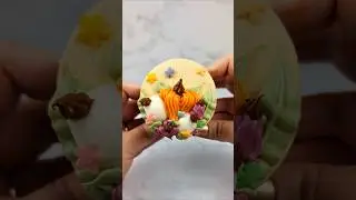 🧡 PUMPKIN PATCH CUPCAKES 🧡 #shorts #fyp #cupcake #cupcakedecorating